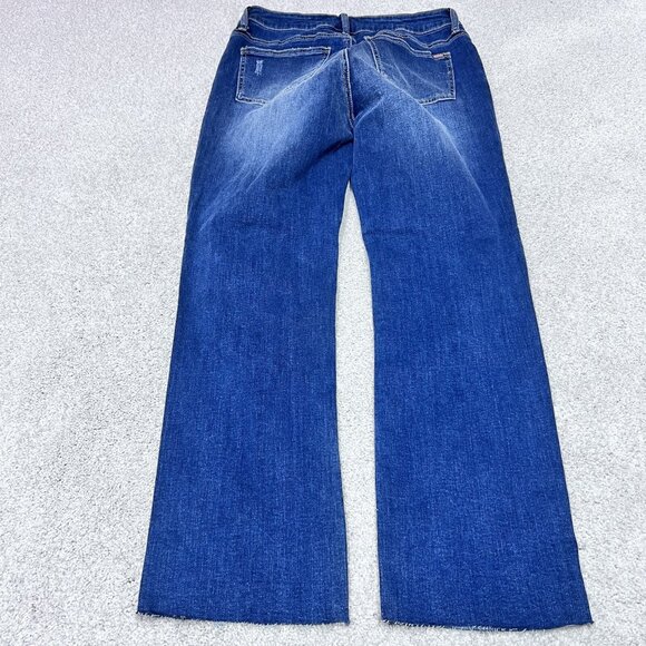 Special A Jeans Women’s Blue Straight Leg Distressed Pockets Size 9 NWT - Picture 10 of 12